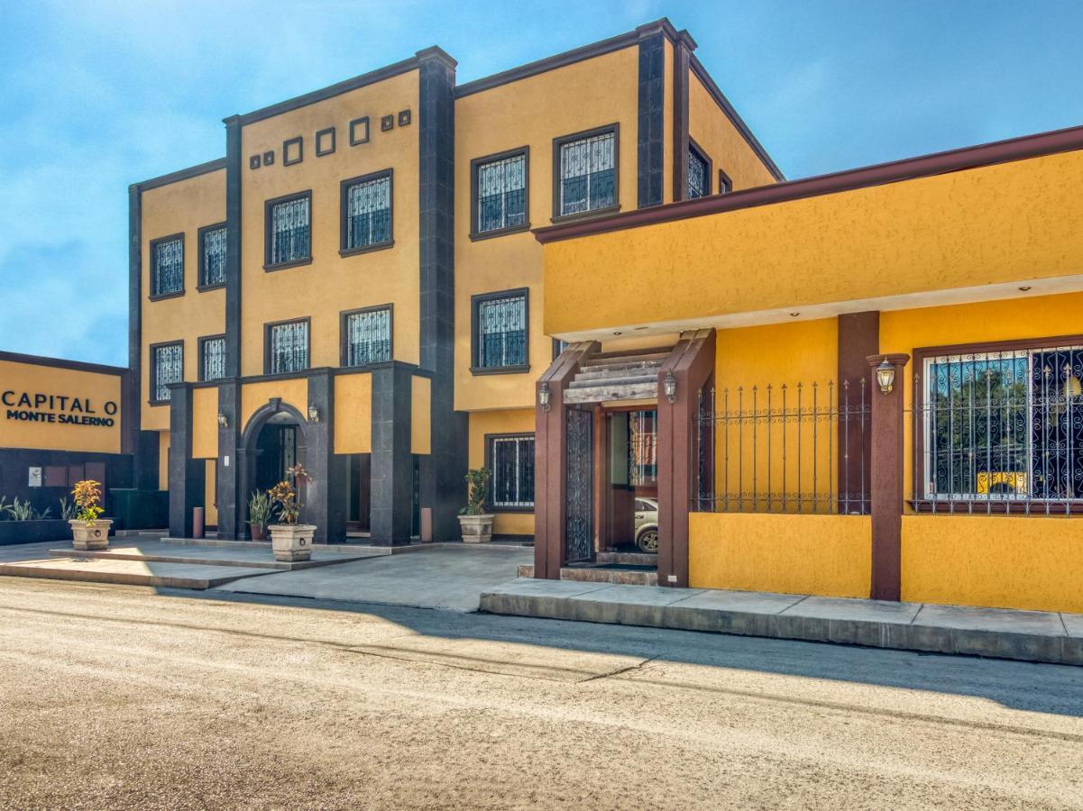 Monte Salerno Hotel&Suites Montemorelos Eksteriør billede