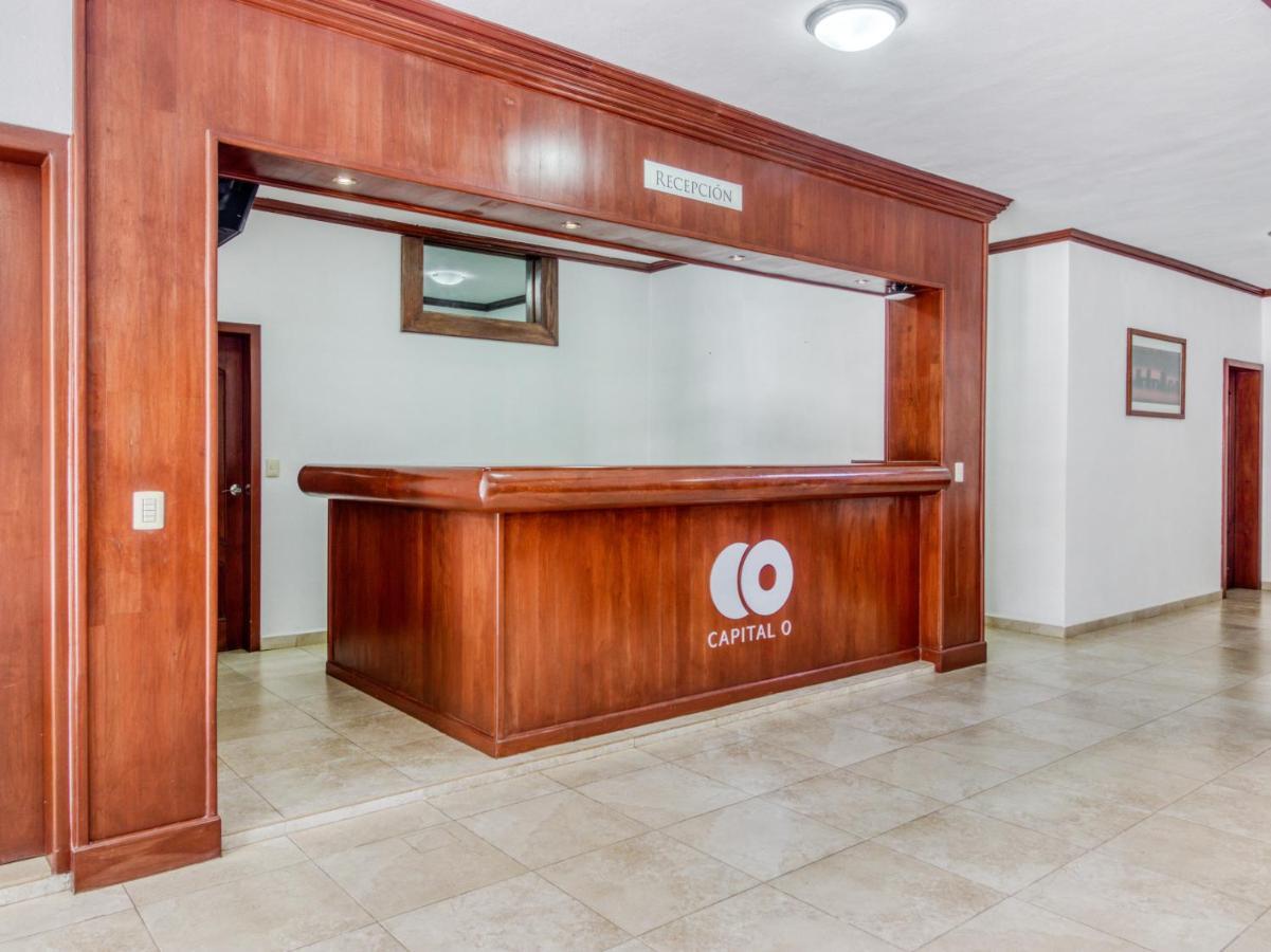 Monte Salerno Hotel&Suites Montemorelos Eksteriør billede